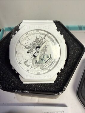 G-Shock White Dragon Dial Digital-Analog Watch